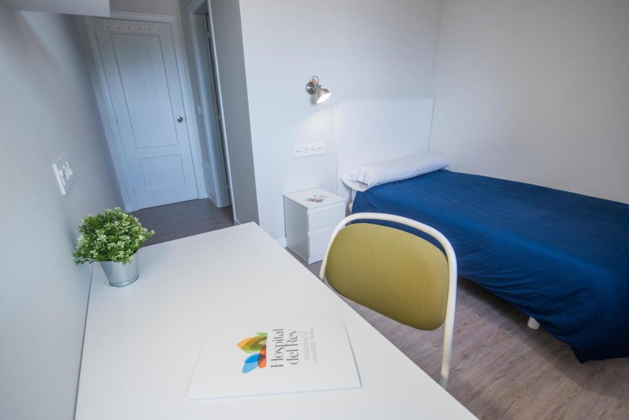 Residencia Hospital Del Rey Hostel Burgos Ngoại thất bức ảnh
